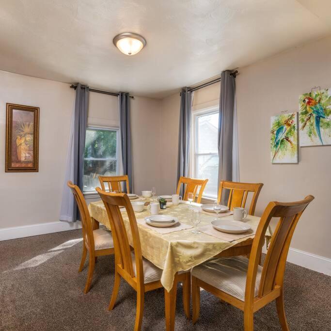 Entire House 3 Bedroom Twin Cities, Specious, Entire House, Ac Saint Paul Exteriér fotografie