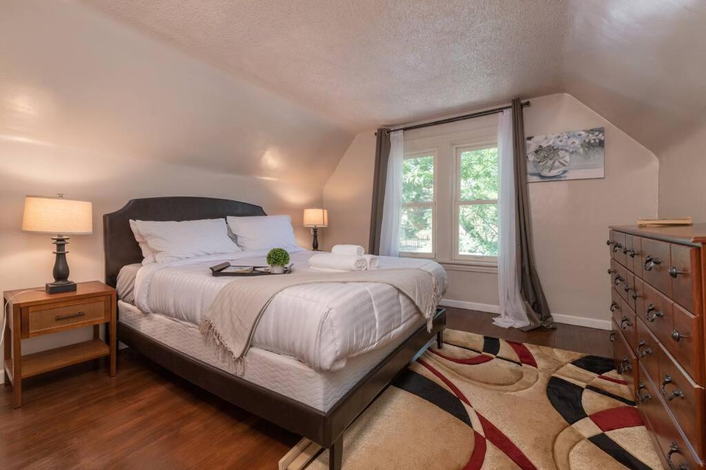 Entire House 3 Bedroom Twin Cities, Specious, Entire House, Ac Saint Paul Exteriér fotografie